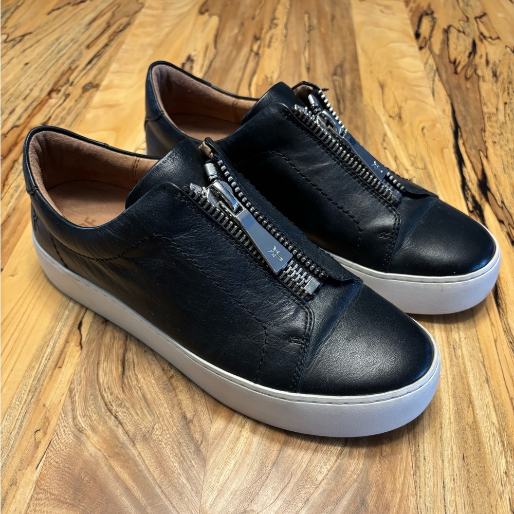 Frye Lena Black Leather Zip Sneakers sz 7